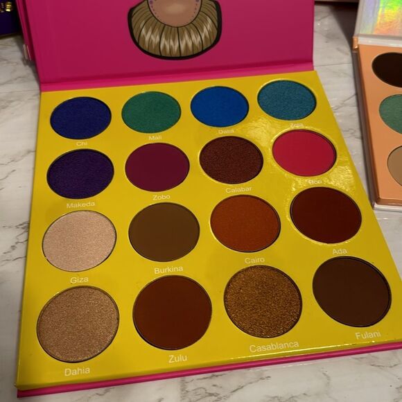 Juvias Place The Masquerade large, the douce and the Saharan II eyeshadow lot - Picture 5 of 13